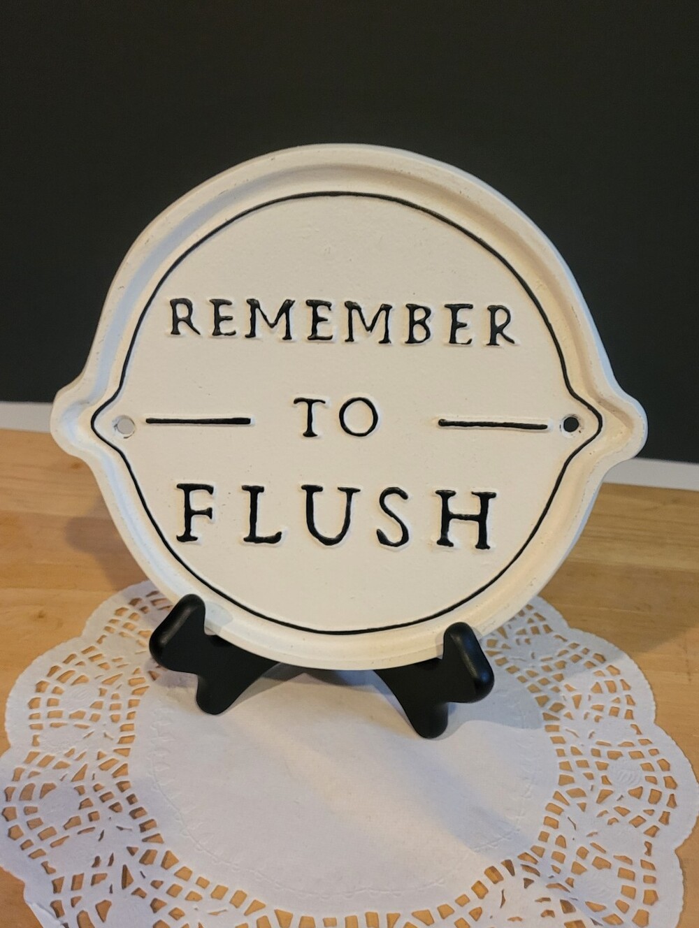 Remember to Flush Wall Plaque — White with Black Lettering